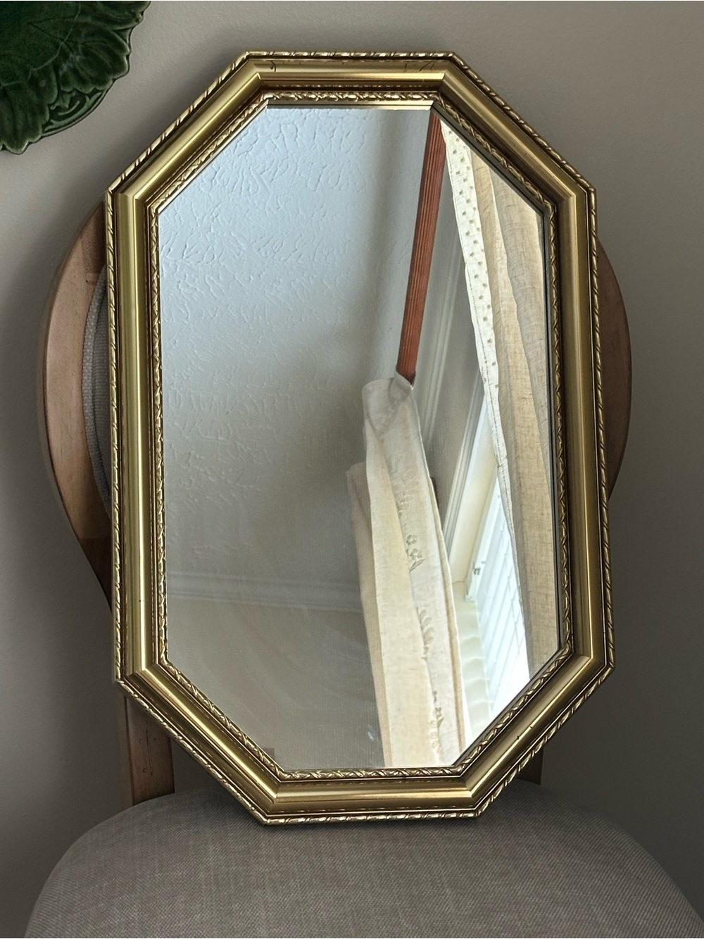 Vintage Home Interiors Elegant Gold Octagonal Wall Mirror - Classic Home Accent